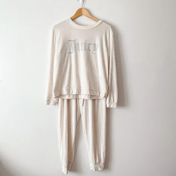 Juicy  Couture Velvet Fleece Long Sleeve Shirt and Joggers Lounge Set Size Large - Picture 2 of 7